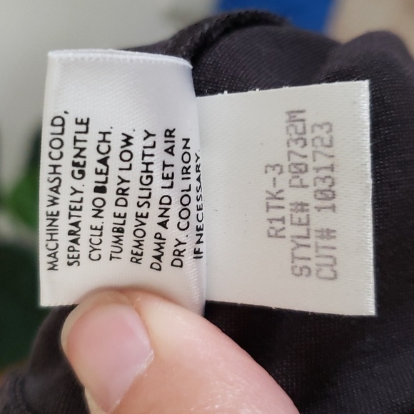 Eileen Fisher Washable stretch crepe neutral gray stretch pants. Women's medium - Picture 7 of 7